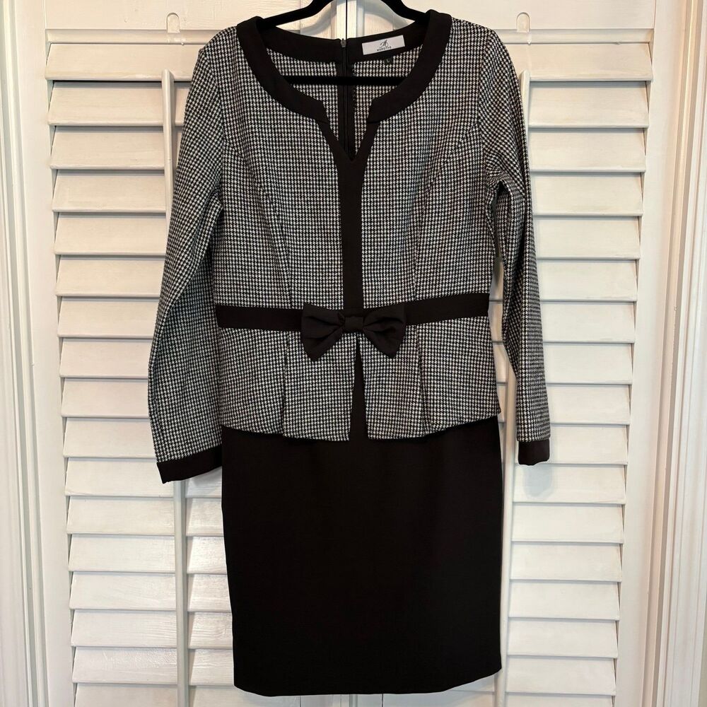 Maroths Black And‎ White Dress Size Large